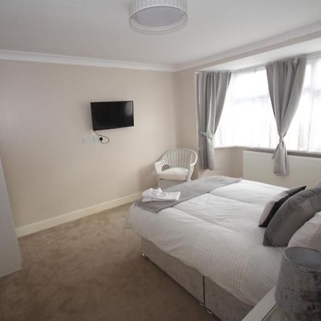 Kenton House Villa Harrow Dış mekan fotoğraf