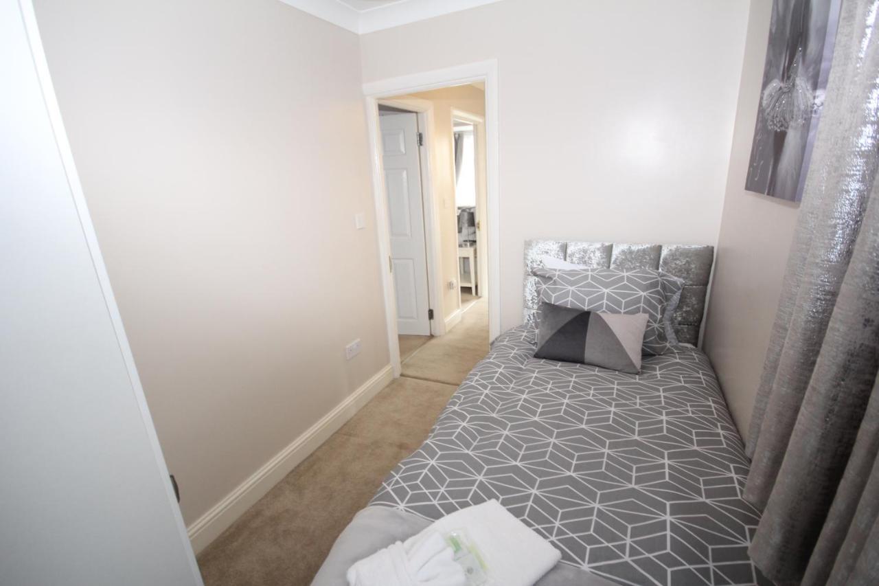 Kenton House Villa Harrow Dış mekan fotoğraf